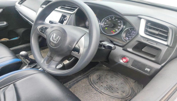 2016 Honda BR-V 1.5L I- DTEC V, Diesel, Manual, 37,597 km, interior