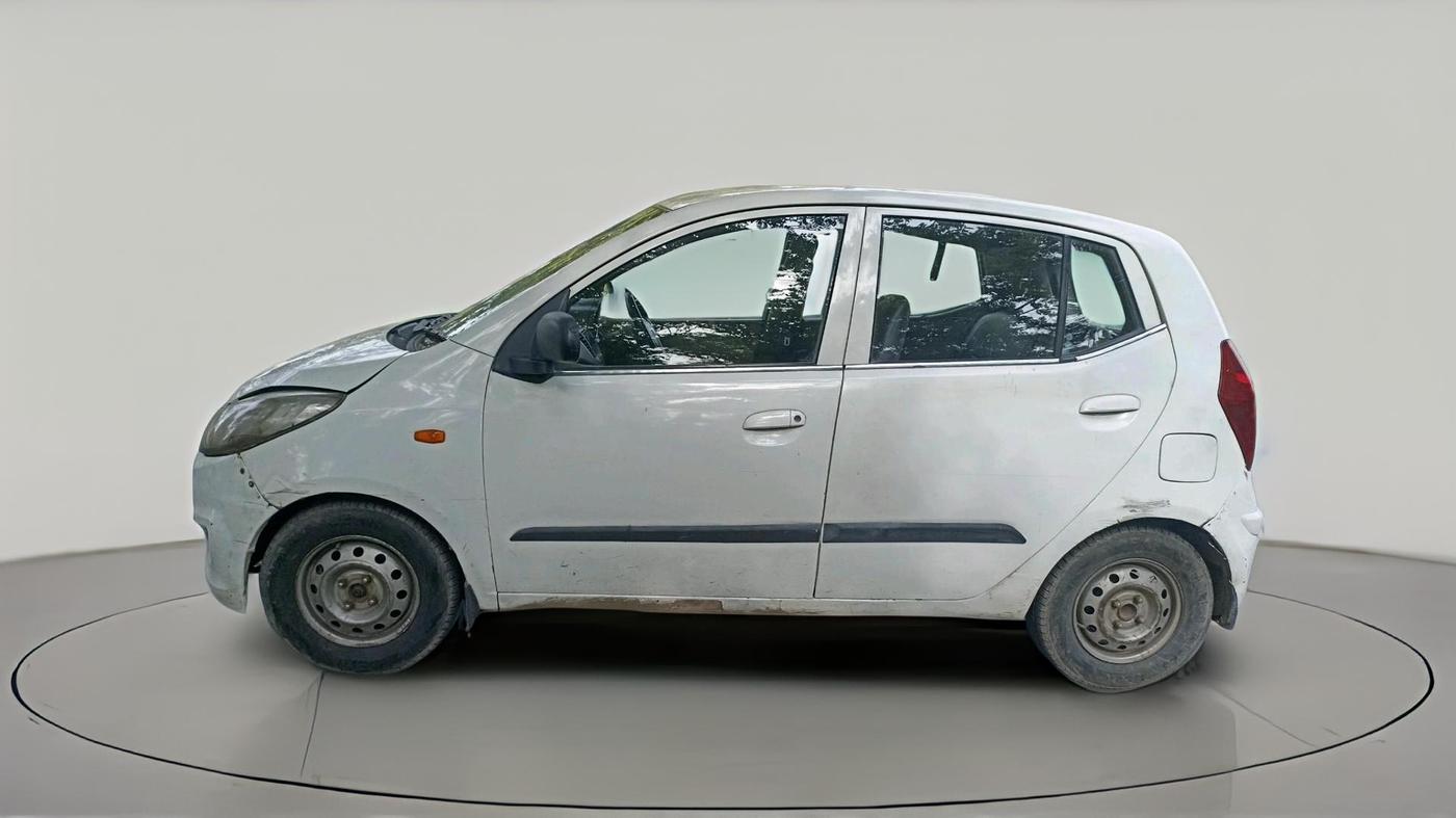 2011 Hyundai i10 MAGNA 1.2, CNG, Manual, 1,33,953 km, exterior