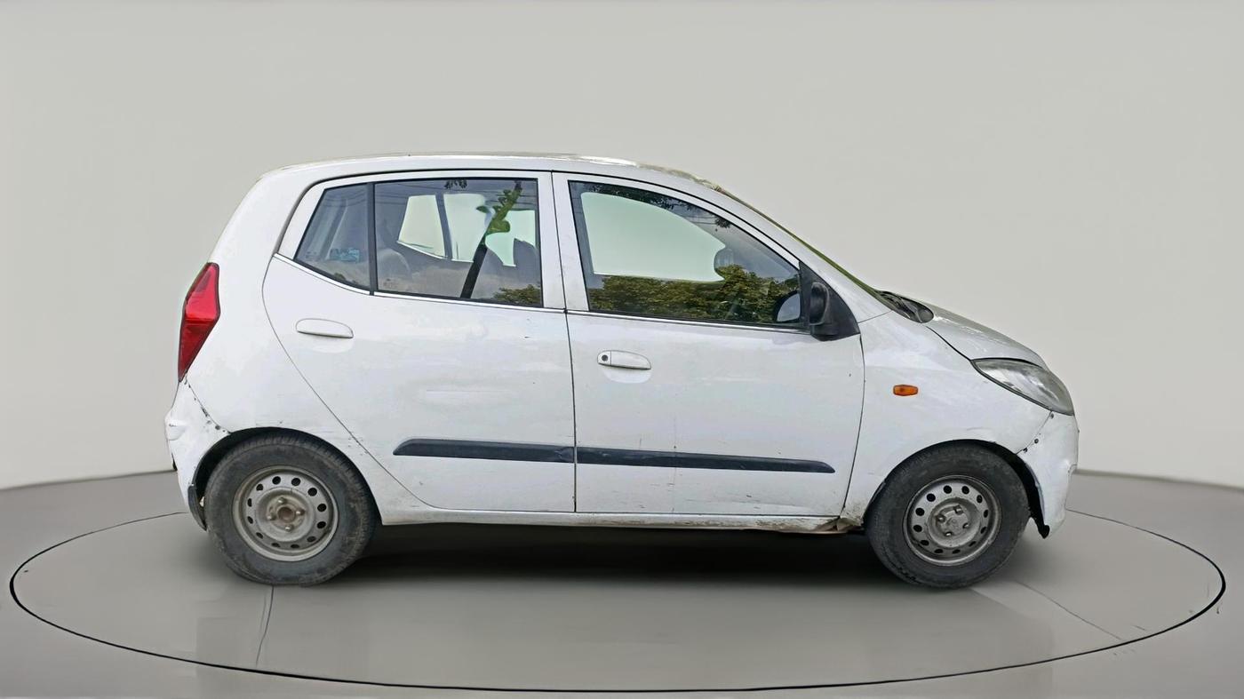 2011 Hyundai i10 MAGNA 1.2, CNG, Manual, 1,33,953 km, exterior