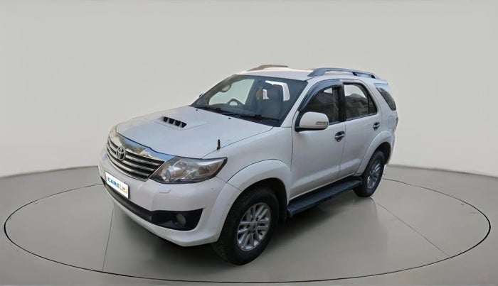 2012 Toyota Fortuner 3.0 4X2 MT, Diesel, Manual, 2,65,583 km, exterior