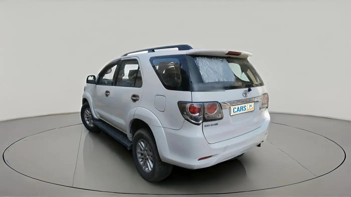 2012 Toyota Fortuner 3.0 4X2 MT, Diesel, Manual, 2,65,583 km, exterior
