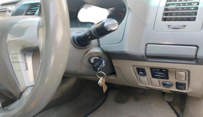 2012 Toyota Fortuner 3.0 4X2 MT, Diesel, Manual, 2,65,583 km, interior