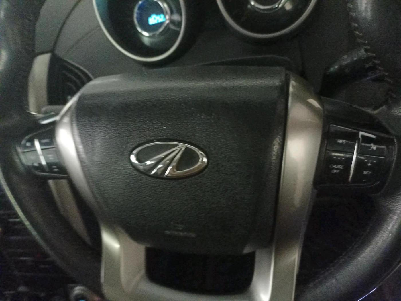 2021 Mahindra XUV500 W11 AT, Diesel, Automatic, 85,252 km, interior