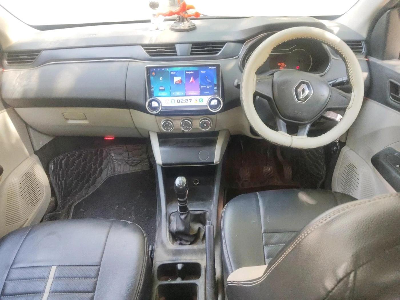 2020 Renault TRIBER RXE MT, Petrol, Manual, 59,348 km, interior