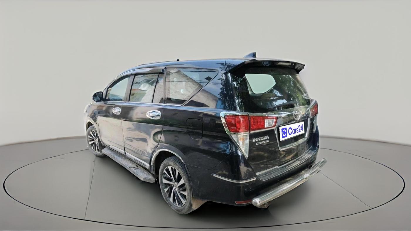 2022 Toyota Innova Crysta 2.4 ZX AT 7 STR, Diesel, Automatic, 1,47,697 km, exterior
