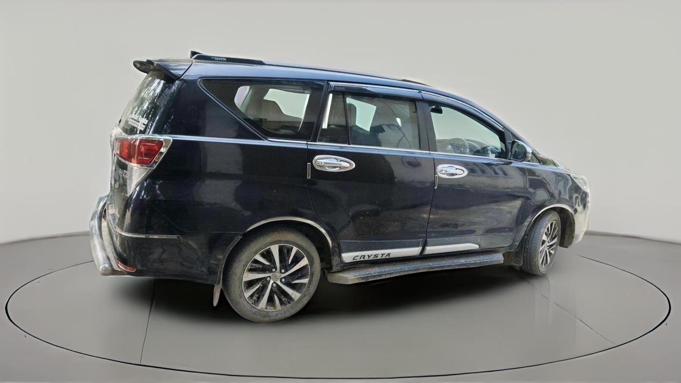 2022 Toyota Innova Crysta 2.4 ZX AT 7 STR, Diesel, Automatic, 1,47,697 km, exterior