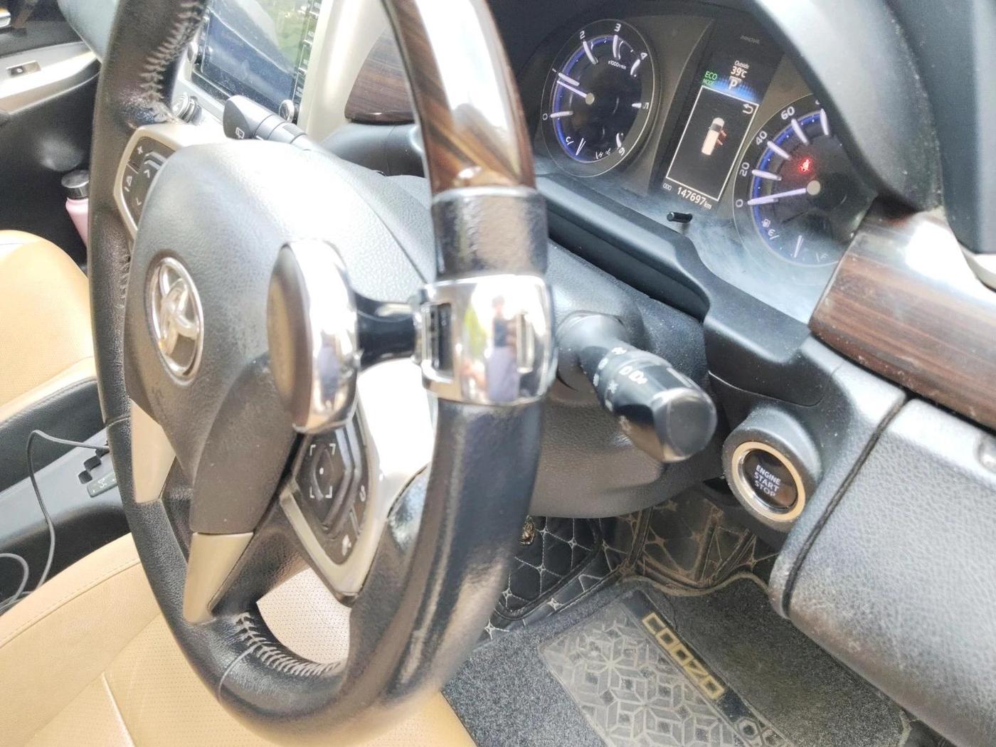 2022 Toyota Innova Crysta 2.4 ZX AT 7 STR, Diesel, Automatic, 1,47,697 km, interior