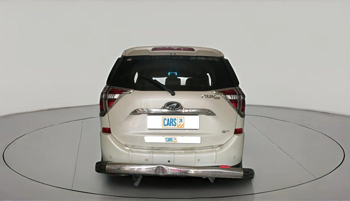 2019 Mahindra XUV500 W7, Diesel, Manual, 48,674 km, exterior