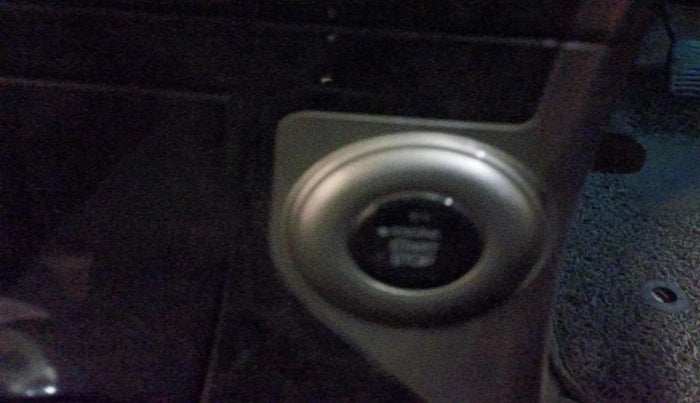 2019 Mahindra XUV500 W7, Diesel, Manual, 48,674 km, interior