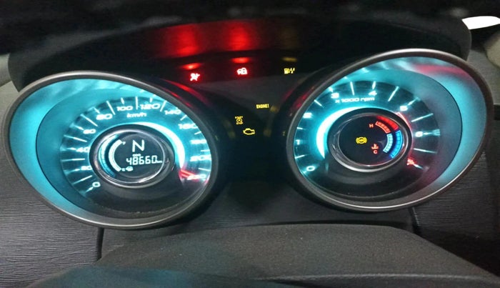 2019 Mahindra XUV500 W7, Diesel, Manual, 48,674 km, interior