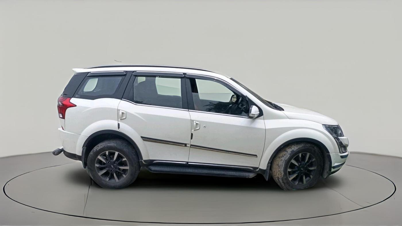 2019 Mahindra XUV500 W11, Diesel, Manual, 81,752 km, exterior
