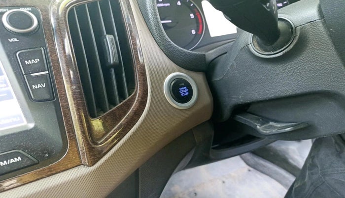 2017 Hyundai Creta SX PLUS AT 1.6 DIESEL, Diesel, Automatic, 42,806 km, interior