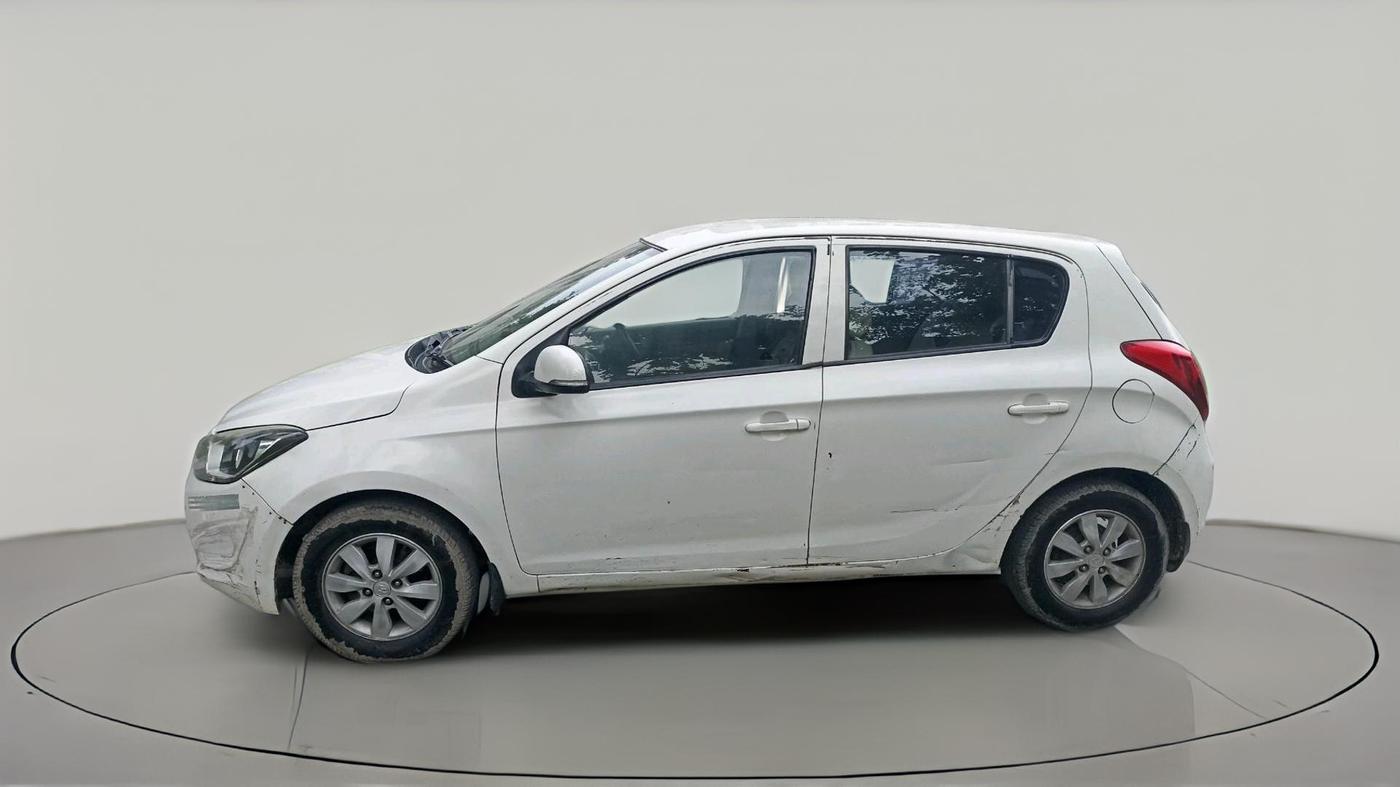 2012 Hyundai i20 SPORTZ 1.2, Petrol, Manual, 1,06,945 km, exterior
