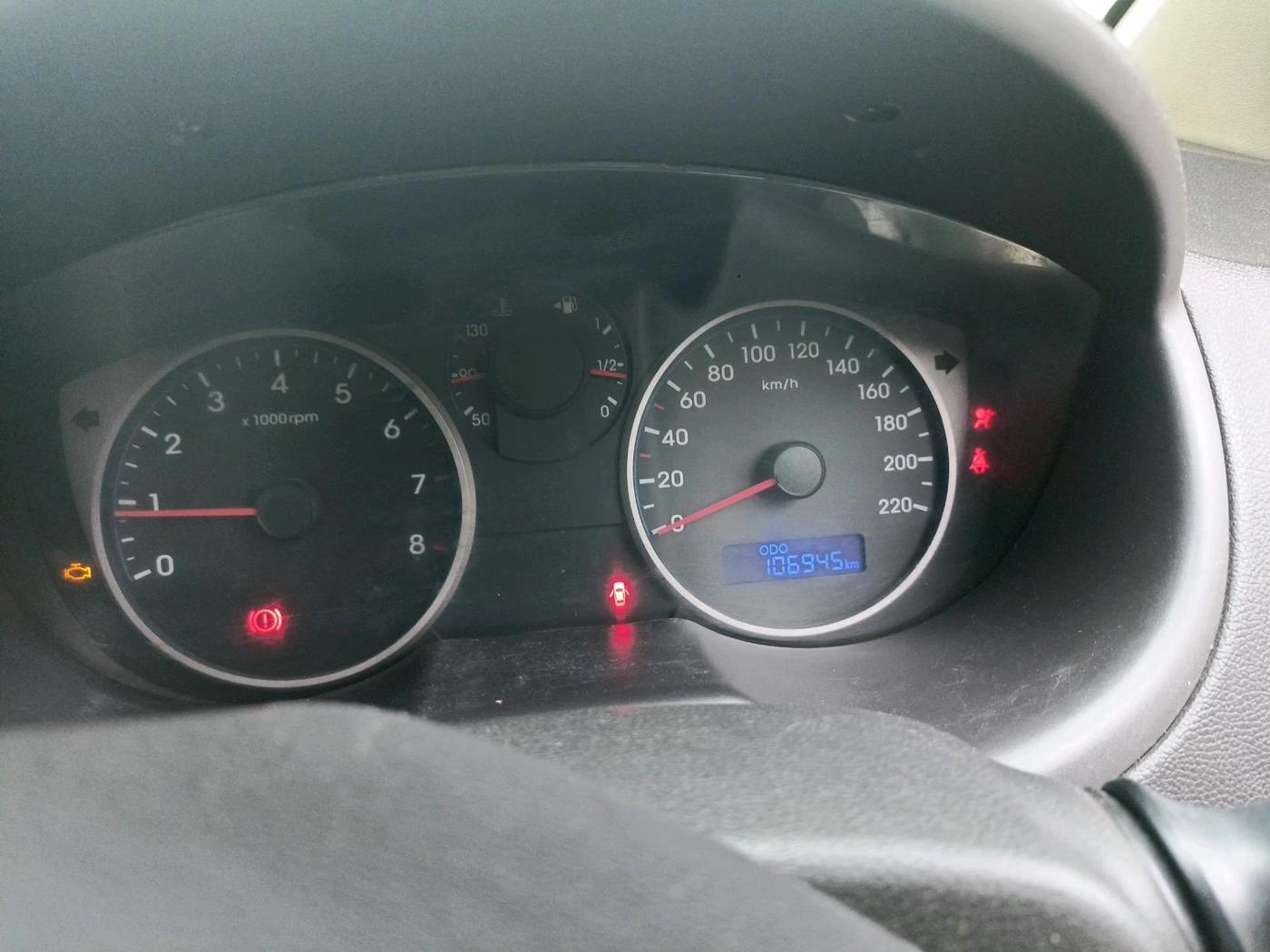 2012 Hyundai i20 SPORTZ 1.2, Petrol, Manual, 1,06,945 km, interior