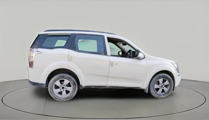 2013 Mahindra XUV500 W4, Diesel, Manual, 1,57,040 km, exterior