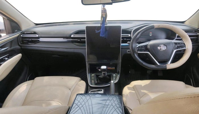 2023 MG HECTOR SHARP PRO 1.5 TURBO MT PETROL, Petrol, Manual, 48,972 km, interior