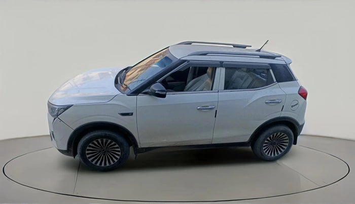 2020 Mahindra XUV300 W4 1.5 DIESEL, Diesel, Manual, 51,439 km, exterior