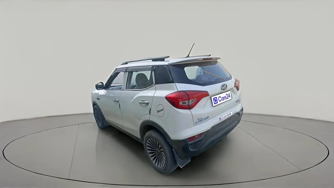 2020 Mahindra XUV300 W4 1.5 DIESEL, Diesel, Manual, 57,000 km, exterior