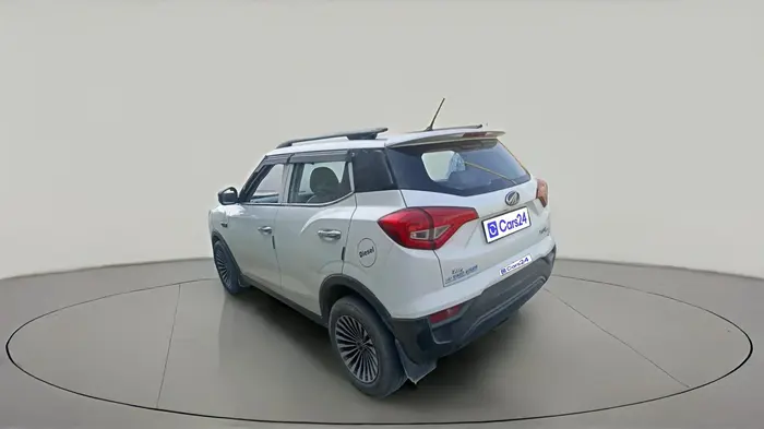 2020 Mahindra XUV300 W4 1.5 DIESEL, Diesel, Manual, 57,000 km, exterior