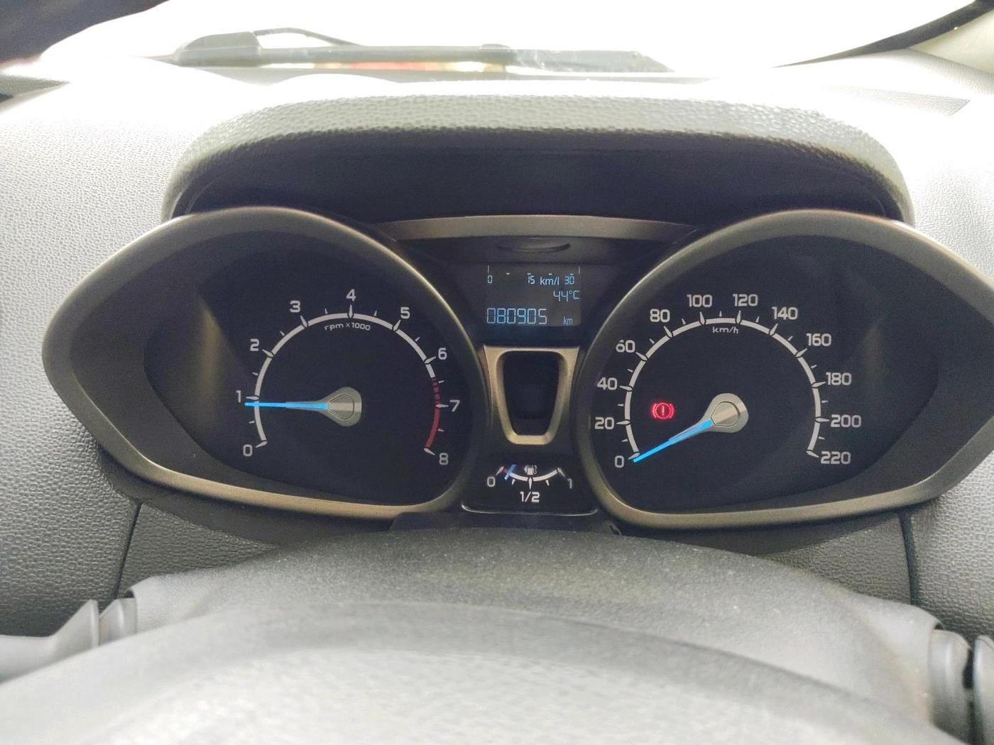 2013 Ford Ecosport TITANIUM 1.0L ECOBOOST (OPT), Petrol, Manual, 80,905 km, interior