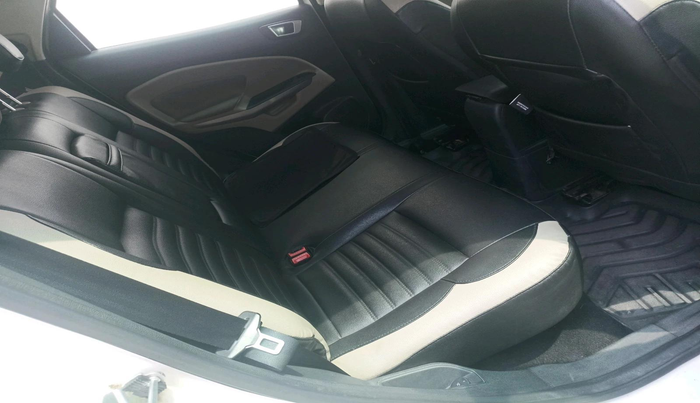 2020 Ford Ecosport TITANIUM + 1.5L DIESEL, Diesel, Manual, 1,16,014 km, interior