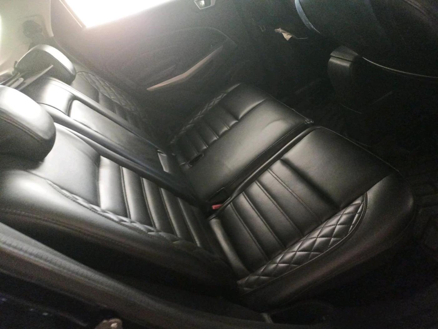 2018 Ford Ecosport TITANIUM 1.5L DIESEL, Diesel, Manual, 1,38,948 km, interior