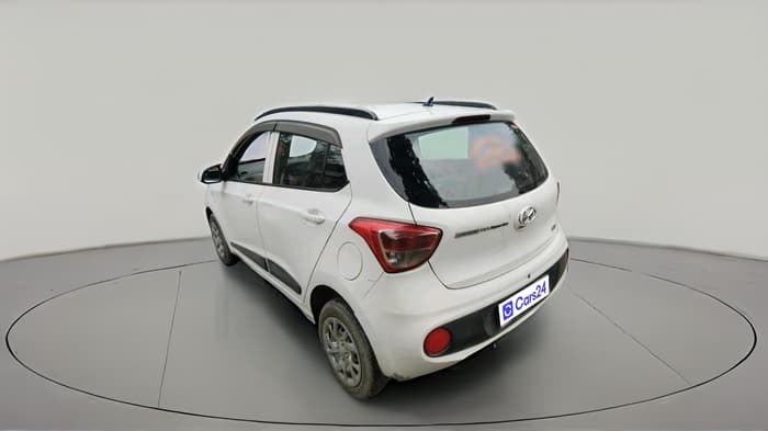 2017 Hyundai Grand i10 MAGNA U2 1.2 CRDI, Diesel, Manual, 1,23,481 km, exterior