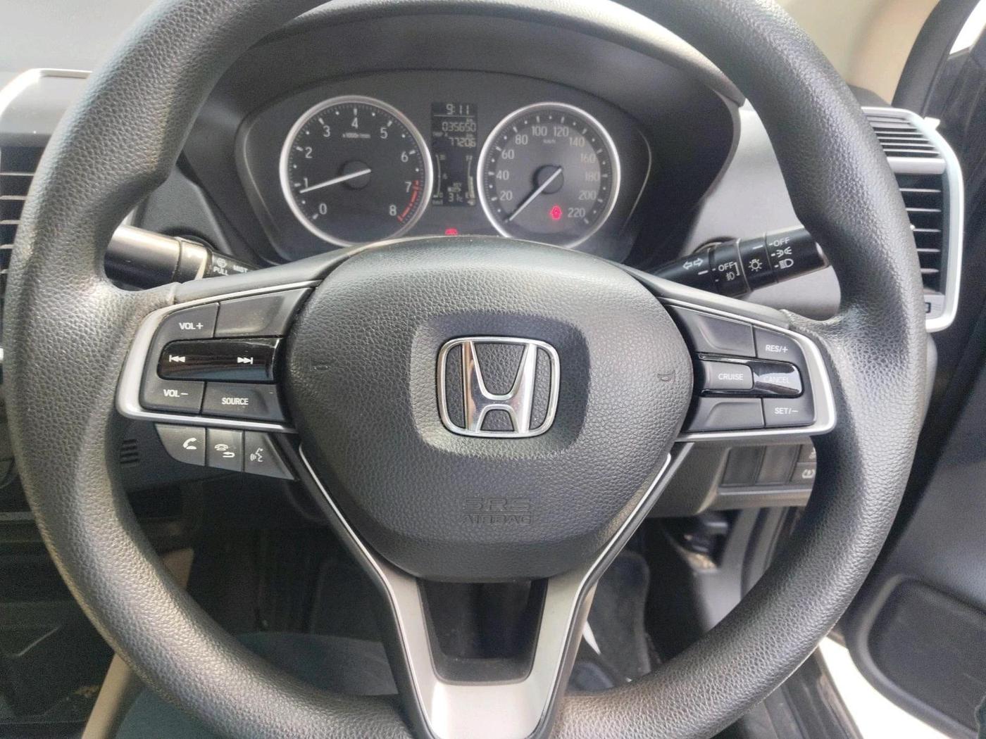 2022 Honda City 1.5L I-VTEC V MT 5TH GEN, Petrol, Manual, 35,650 km, interior