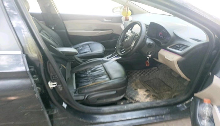 2018 Hyundai Verna 1.6 VTVT SX + AT, Petrol, Automatic, 1,65,907 km, interior