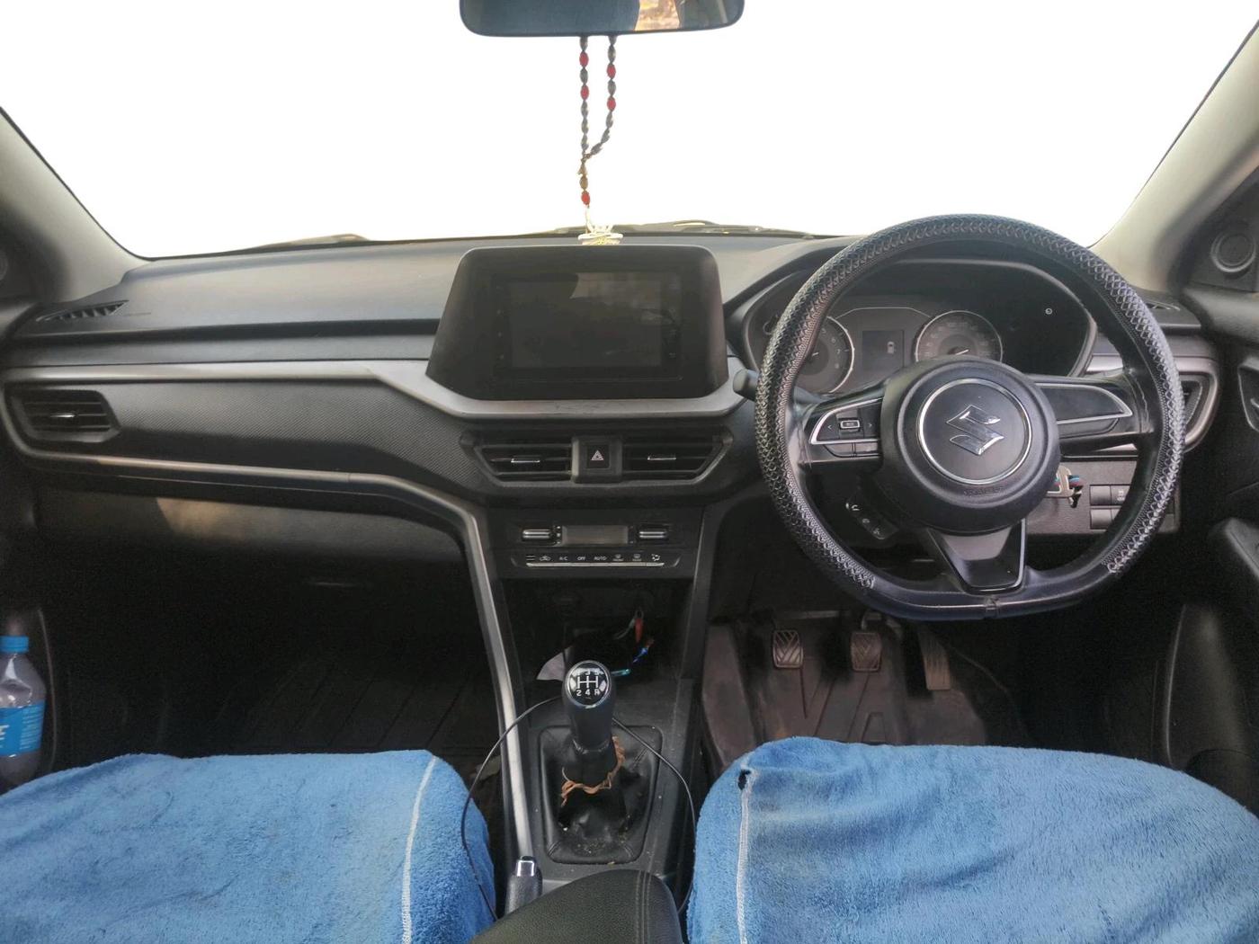 2024 Maruti BREZZA VXI, Petrol, Manual, 47,260 km, interior