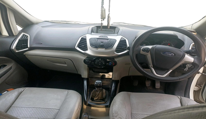 2014 Ford Ecosport TREND 1.5L DIESEL, Diesel, Manual, 1,55,582 km, interior