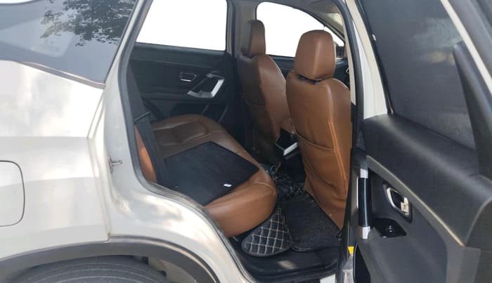 2021 Tata Harrier XT PLUS 2.0L KRYOTEC, Diesel, Manual, 1,44,989 km, interior