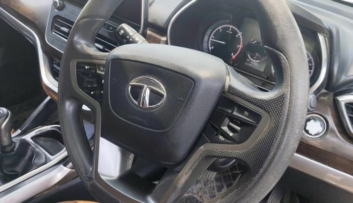 2021 Tata Harrier XT PLUS 2.0L KRYOTEC, Diesel, Manual, 1,44,989 km, interior
