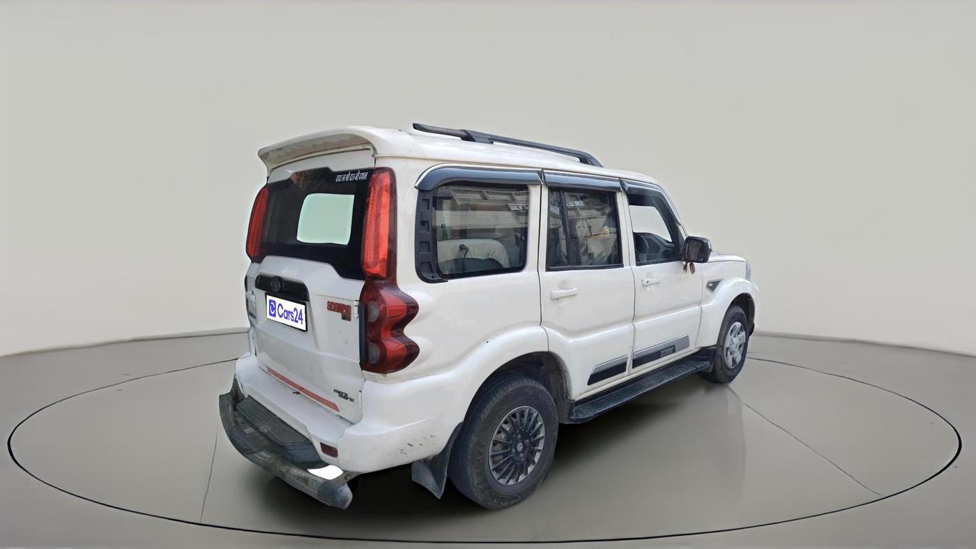 2018 Mahindra Scorpio S3, Diesel, Manual, 58,669 km, exterior