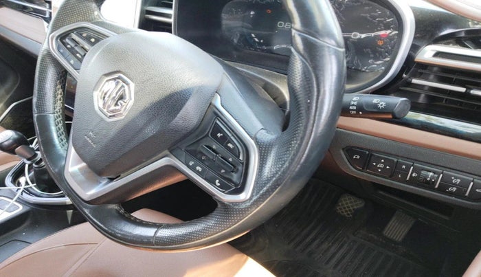 2023 MG HECTOR PLUS SHARP PRO 2.0 TURBO DIESEL 7 STR, Diesel, Manual, 74,030 km, interior