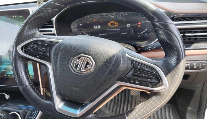 2023 MG HECTOR PLUS SHARP PRO 2.0 TURBO DIESEL 7 STR, Diesel, Manual, 74,030 km, interior