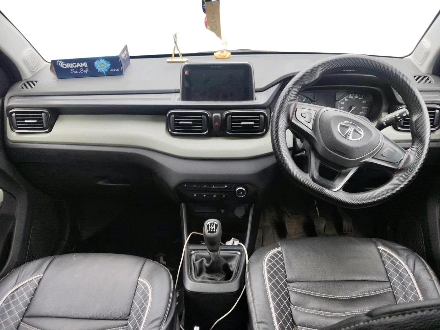 2021 Tata PUNCH ADVENTURE MT, Petrol, Manual, 18,028 km, interior