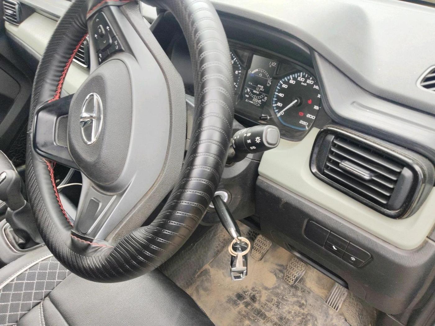 2021 Tata PUNCH ADVENTURE MT, Petrol, Manual, 18,028 km, interior