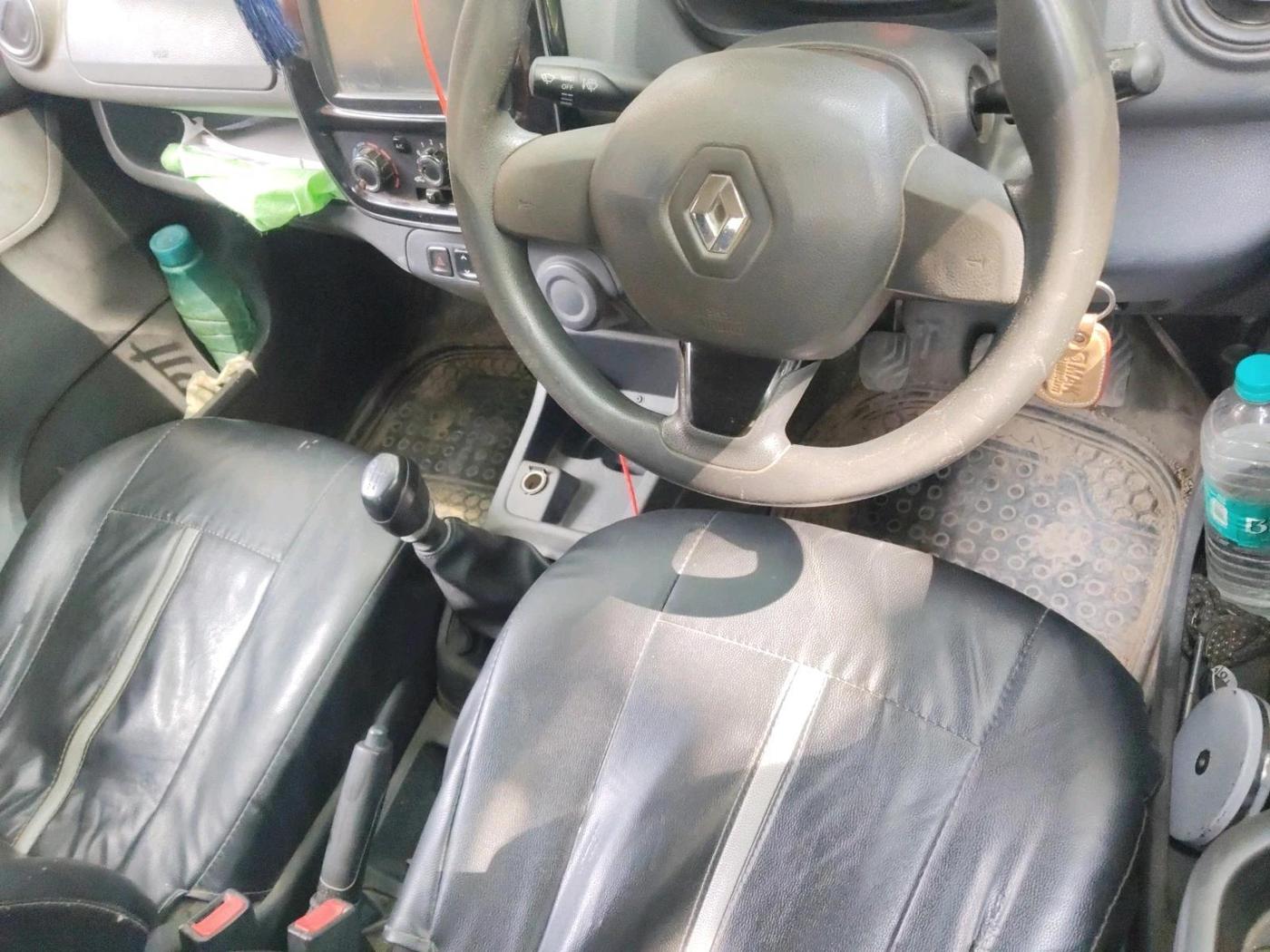 2016 Renault Kwid RXT 1.0, Petrol, Manual, 73,853 km, interior