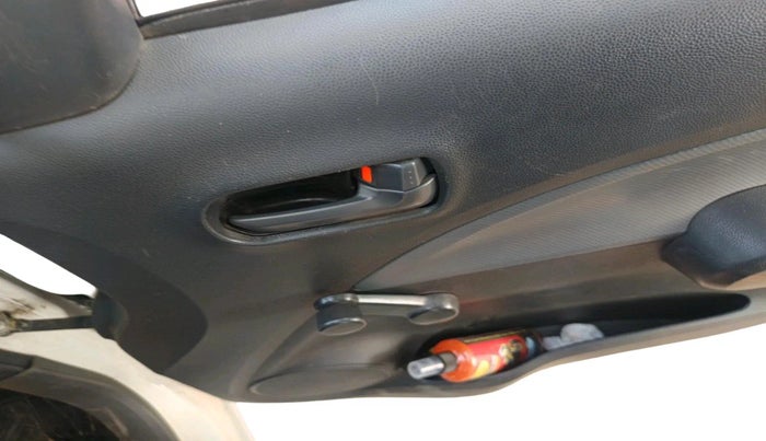 2016 Maruti Ritz LDI, Diesel, Manual, 1,21,230 km, interior