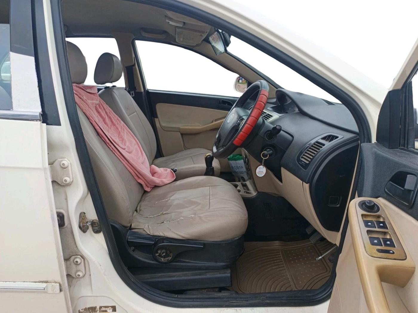2012 Tata Indica Vista ZX QUADRAJET, Diesel, Manual, 1,32,168 km, interior