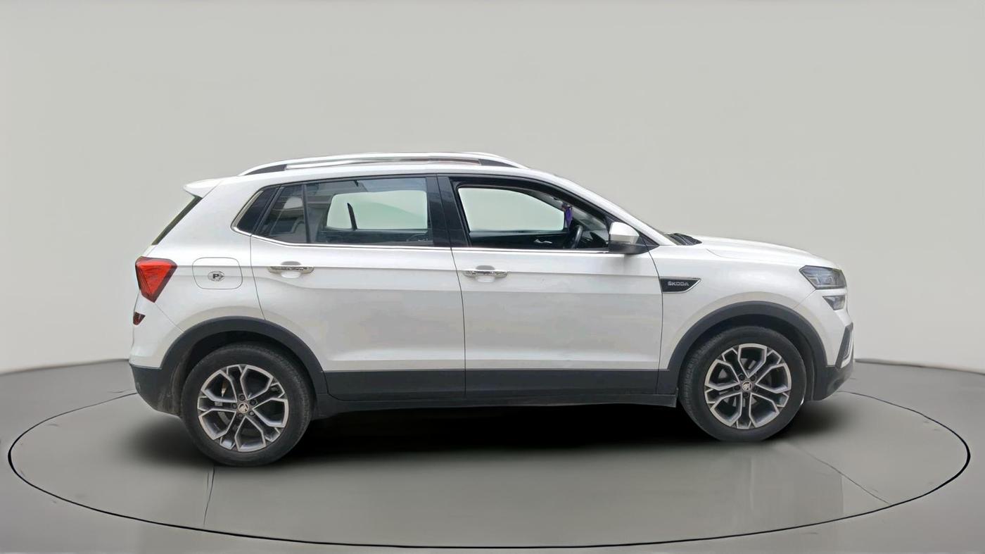 2022 Skoda KUSHAQ STYLE 1.0L TSI AT (6 AIRBAGS), Petrol, Automatic, 45,748 km, exterior
