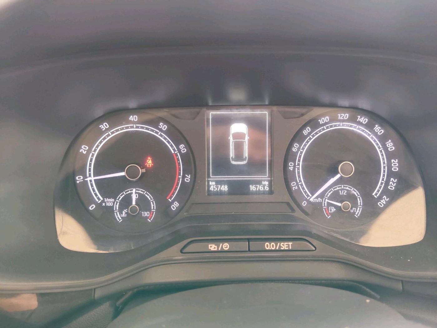 2022 Skoda KUSHAQ STYLE 1.0L TSI AT (6 AIRBAGS), Petrol, Automatic, 45,748 km, interior