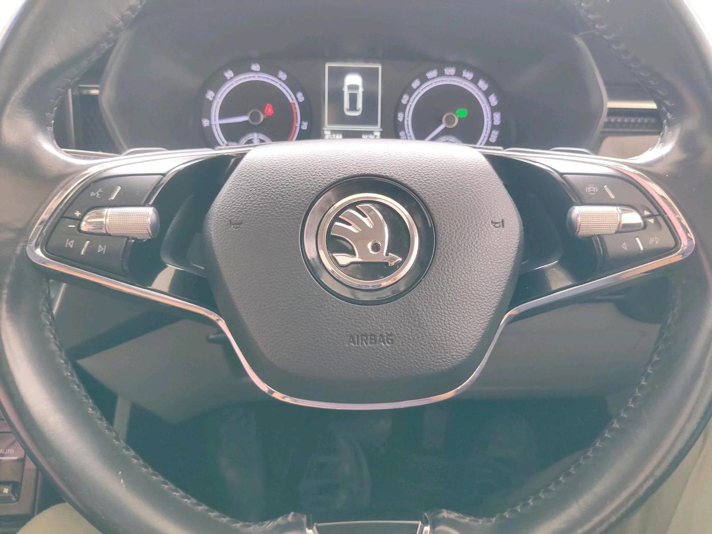 2022 Skoda KUSHAQ STYLE 1.0L TSI AT (6 AIRBAGS), Petrol, Automatic, 45,748 km, interior