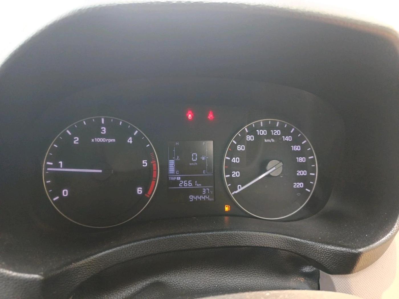 2019 Hyundai Creta E PLUS 1.4 DIESEL, Diesel, Manual, 94,444 km, interior