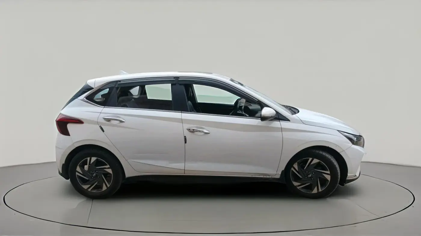 2021 Hyundai NEW I20 ASTA (O) 1.5 CRDI MT, Diesel, Manual, 87,372 km, exterior