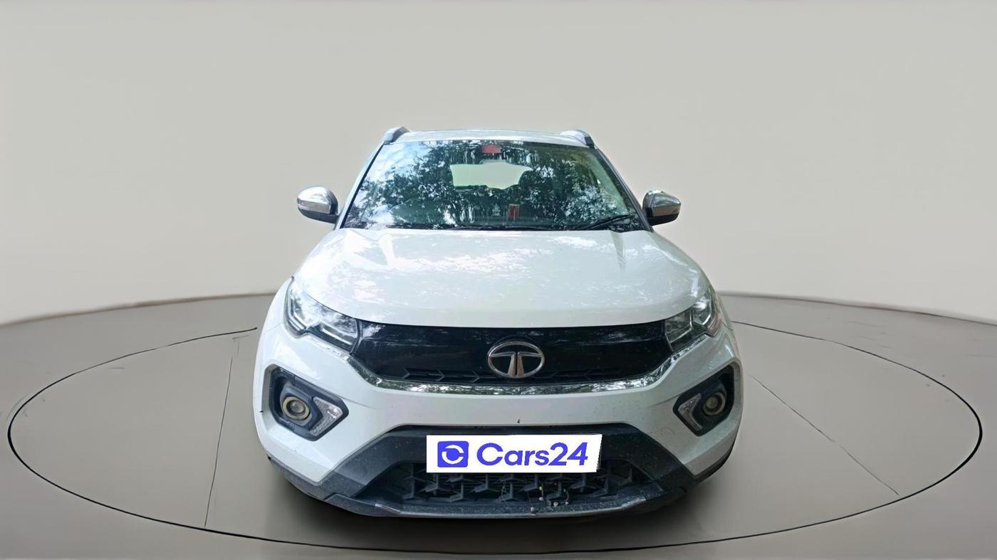 2023 Tata NEXON XM PLUS SUNROOF PETROL, Petrol, Manual, 64,468 km, exterior