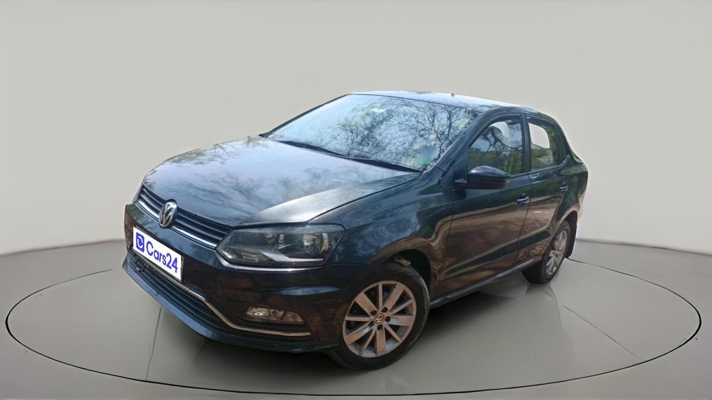 2016 Volkswagen Ameo HIGHLINE1.5L, Diesel, Manual, 1,50,280 km, exterior