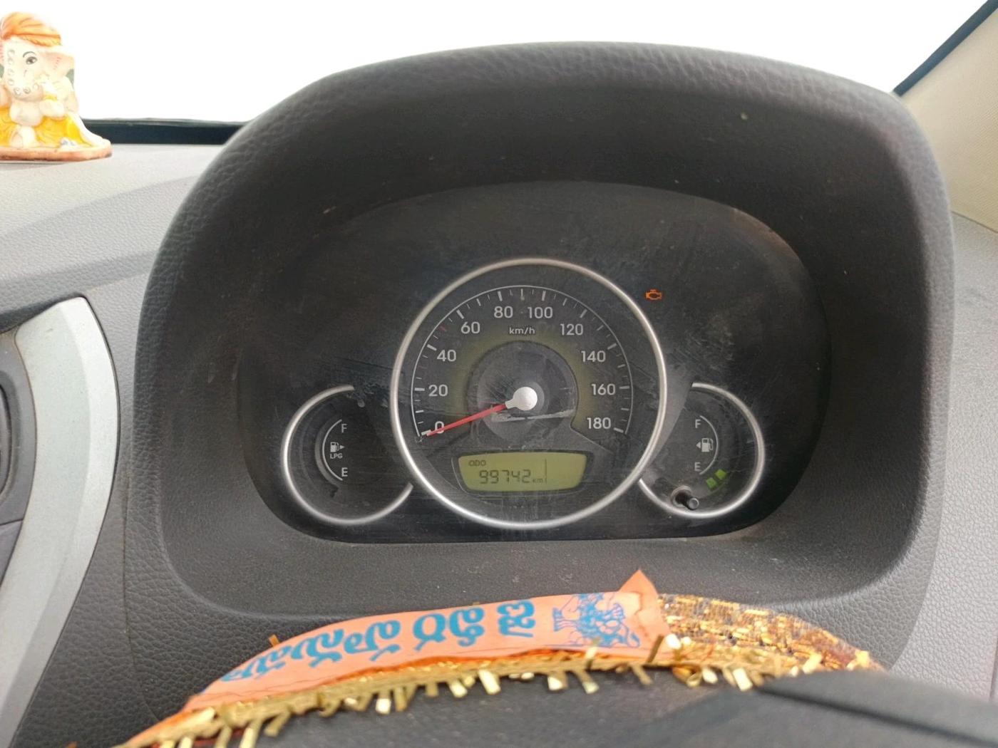 2015 Hyundai Eon ERA + LPG, Petrol, Manual, 99,742 km, interior