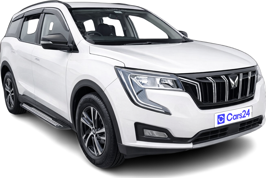 2022 Mahindra XUV700 - SUV - Petrol - Manual - ₹12.70 lakh